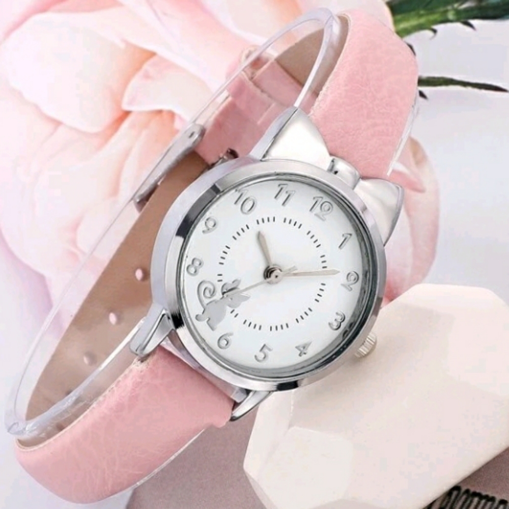 Cat Round Quartz Watch and Bracelet Set - Picture 2 of 4